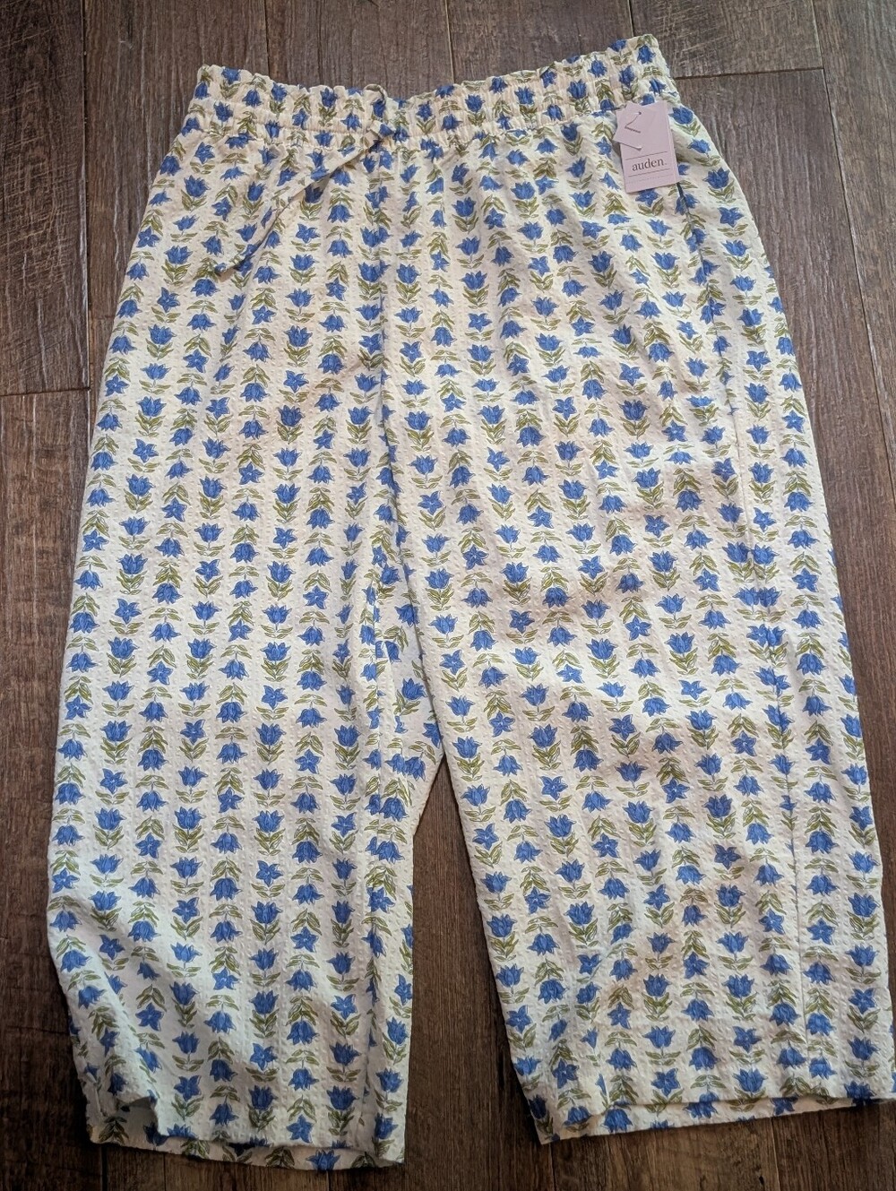 Auden Seeraucker Cropped Pajama Pants  French Country Blue Floral Print Med NWT